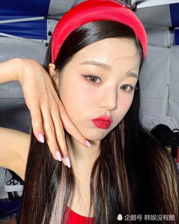 izone 张元英 ins 照片合集,网友:自拍不如他拍美?_腾讯新闻