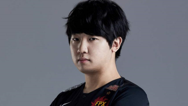 omg二队打野嘲讽khan,fpx官方强势回应,这场纠纷该如何结尾