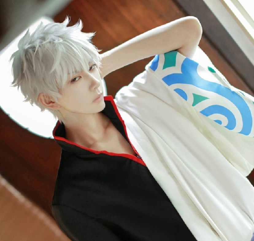 女装大佬很漂亮cos圈女生帅起来就没男生什么事了