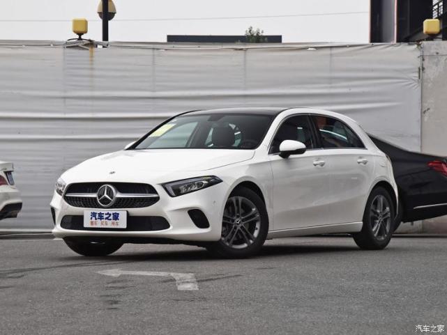 售2328万奔驰a级两厢版新增车型上市
