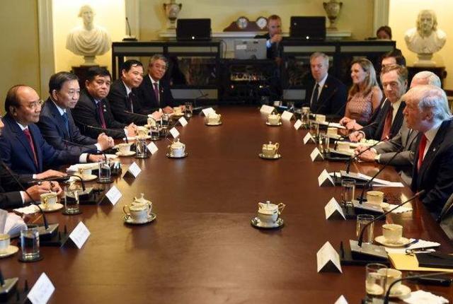 美国退出军控条约瞄准中国导弹库现欲拉中方到谈判桌上