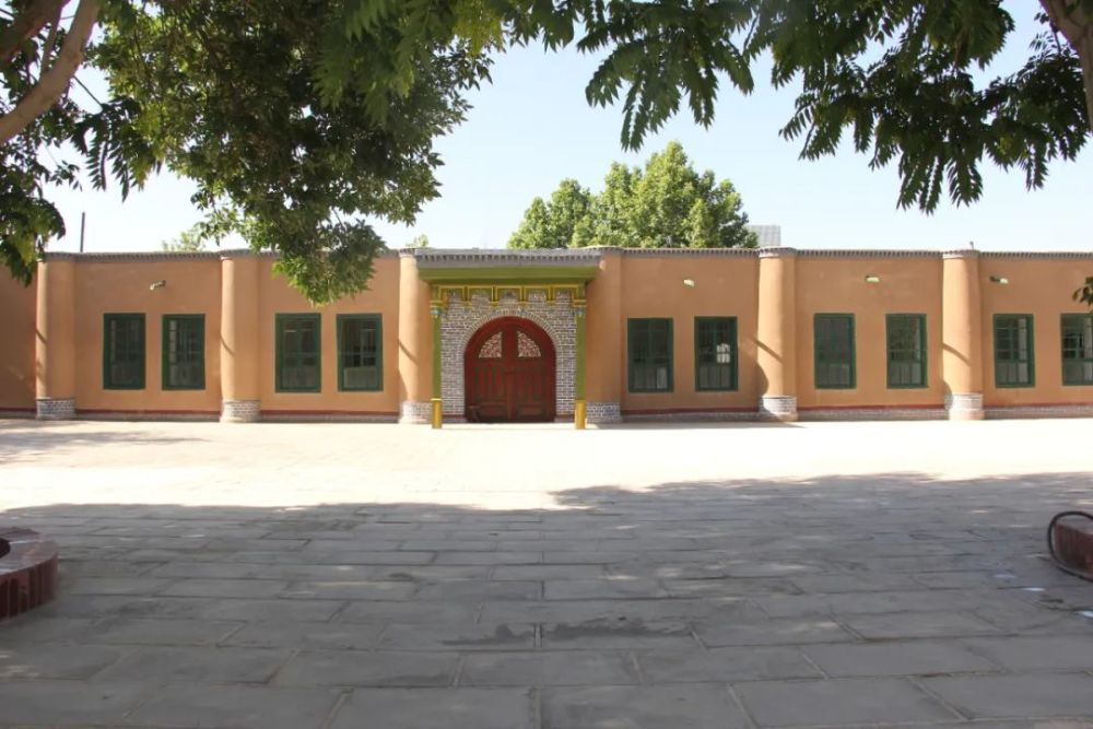 林基路新官上任"三把火",照亮了阴霾笼罩的库车大地