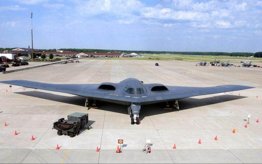 中国轰20呼之欲出,隐身效果优异,战斗力是轰6k的5倍_腾讯新闻