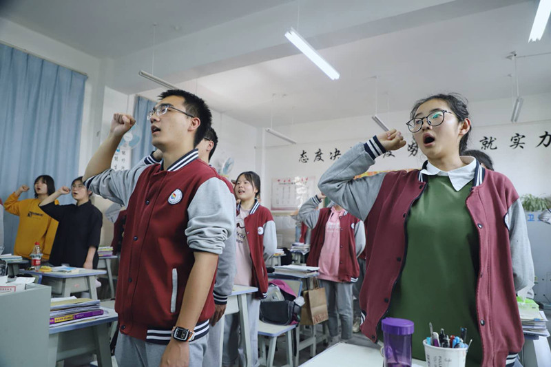 粤秀中学2020成人仪式如期开展半个月举办多主题活动