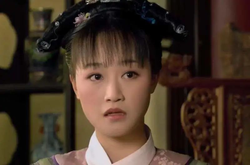 蓝盈莹|乘风破浪的蓝盈莹，为什么越努力越不讨喜？