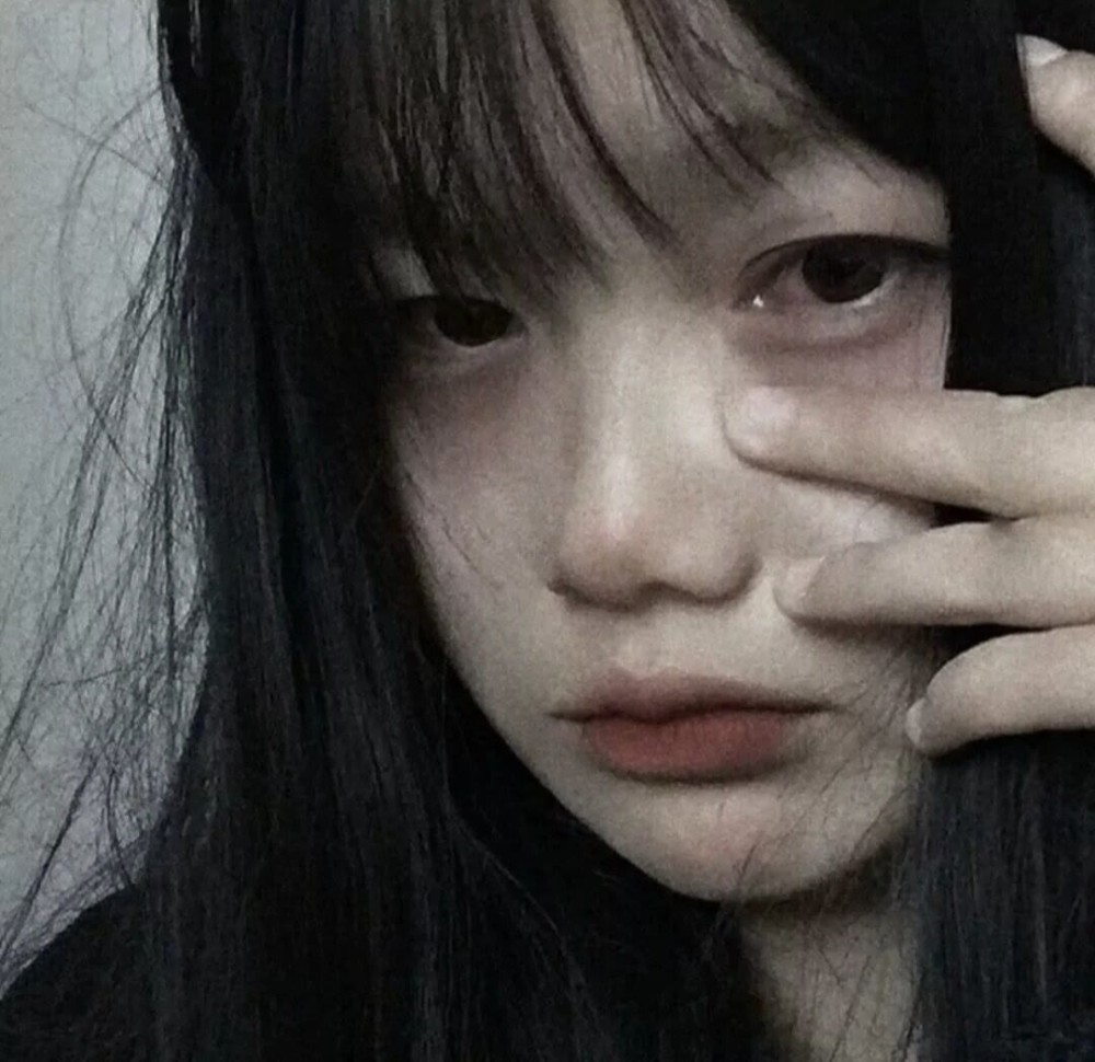 丧系女头治愈系文案这个夏天我什么都不要我只要一句我考上了