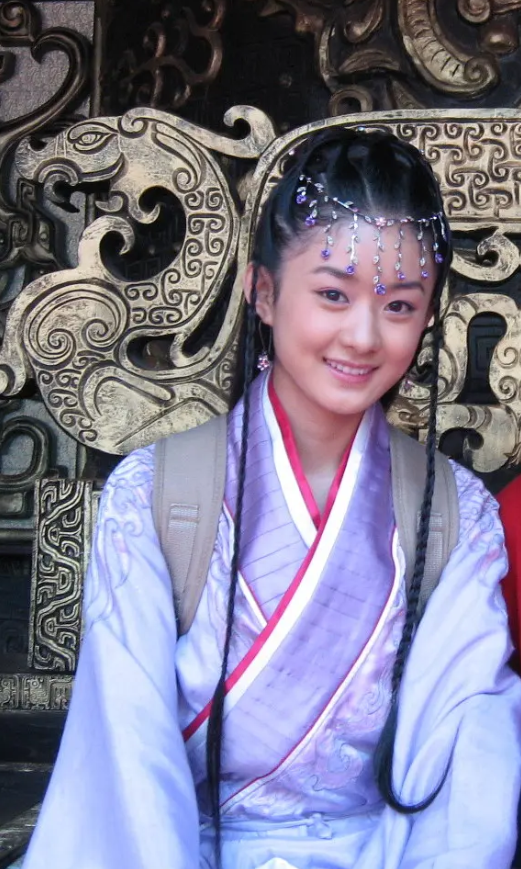 赵丽颖|赵丽颖两部冷门剧，一部至今未播，一部评分破8，放到现在早火了