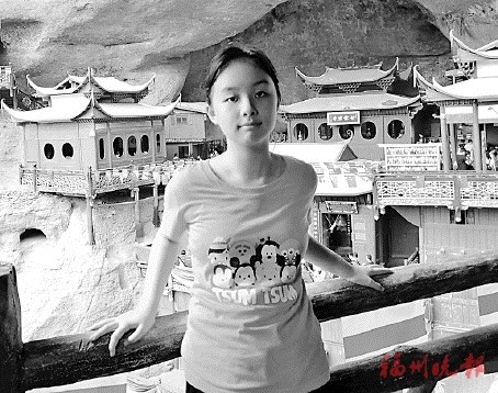 黄映琳受访者供图《玄狐心》封面这几天,很多福州