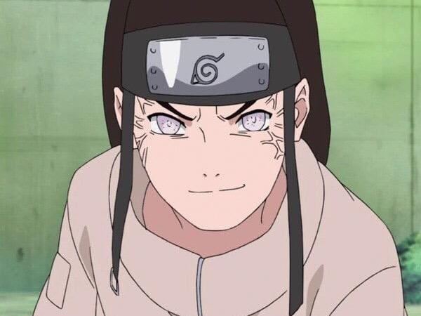 日向宁次就是日向分家的成员,虽然被宗家限定其血继限界白眼的能力,但