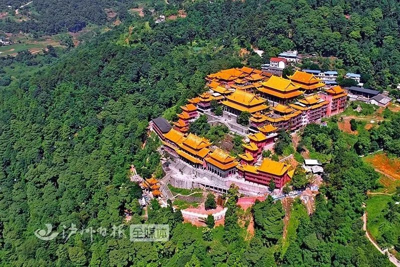 前方來報瀘州方山景區環山旅遊道路全線打通