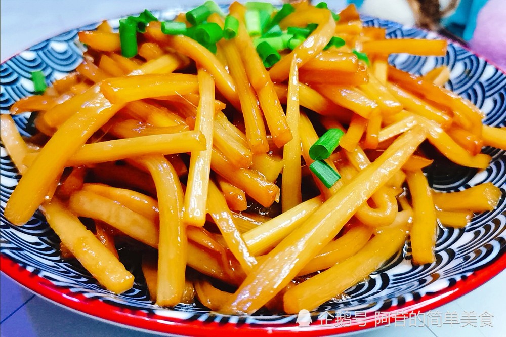 家常油焖笋 一点都不难 浓油赤酱滋味足 比荤菜还好吃 腾讯新闻