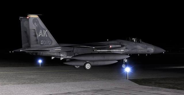 05米,配备两台通用电气的f110-ge-129涡扇发动机,最大起飞重量30.