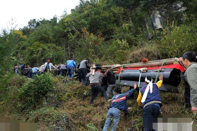 农村抬棺人在你们当地的社会地位怎么样?农民说的话,很现实