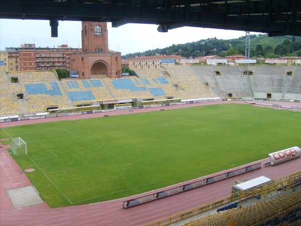 03:45比赛地点:雷纳托·达拉亚球场(39500人)比赛对手:博洛尼亚vs