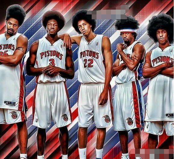 2004年的"活塞五虎"与2018年勇士"死亡五小"打一场,哪个厉害?