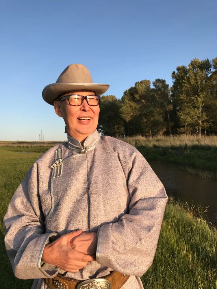 内蒙古首届"沙发音乐节"19日上线,让我们坐进沙发唱起草原的歌!