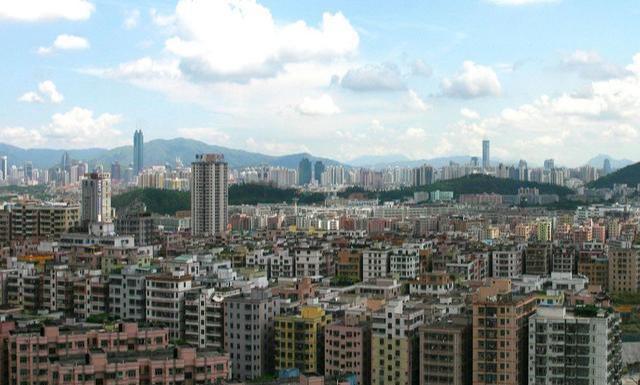 640×385