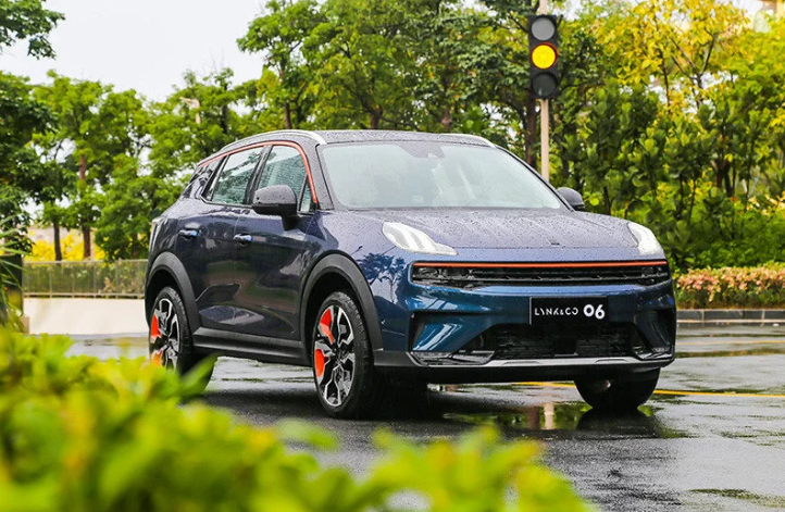 领克06基于吉利和沃尔沃联合研发的bma平台打造而来,其采用的是领克