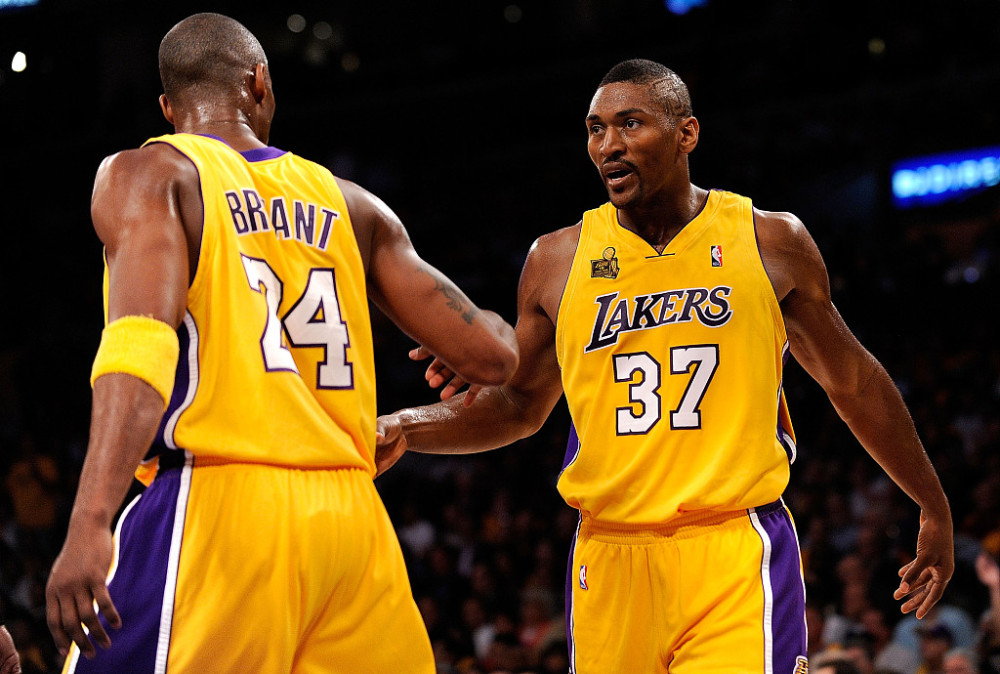 nba 阿泰：詹姆斯曾招募我 我很激动但拒绝了 我想和他对抗而不是组队