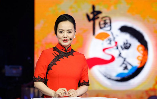 李咏白岩松的同学曾被高晓松仰慕53岁央视主持人孙小梅去哪了