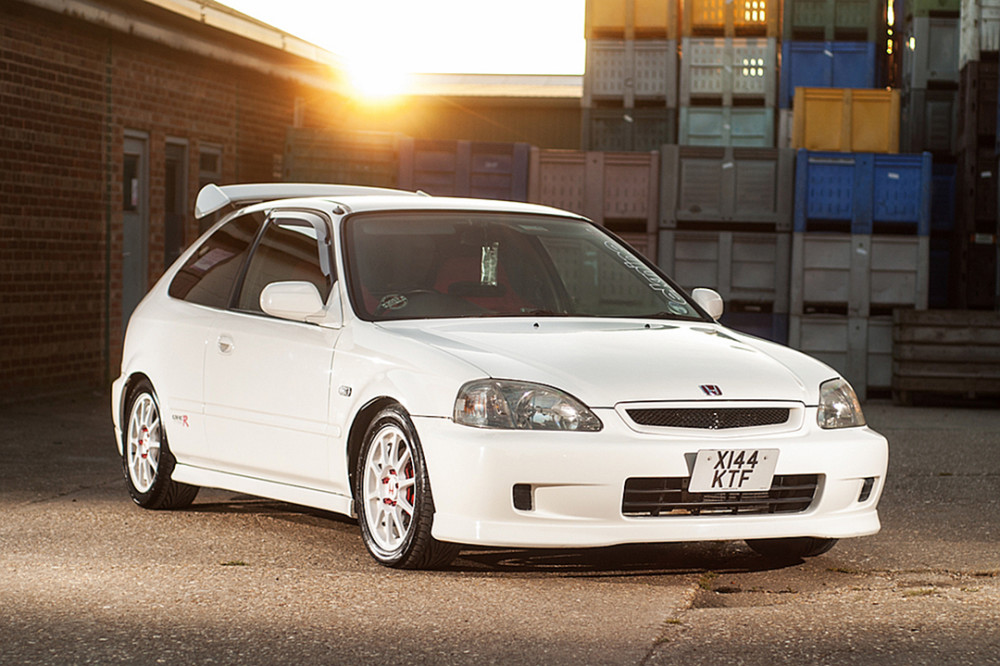 把两厢思域国产东风本田用意几何