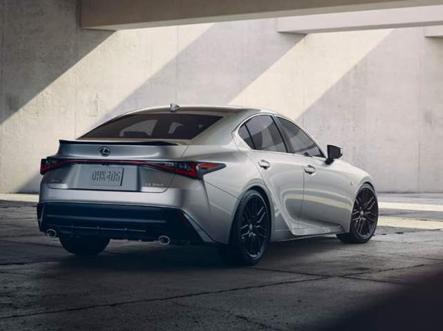 全新2021雷克萨斯is全球首公开