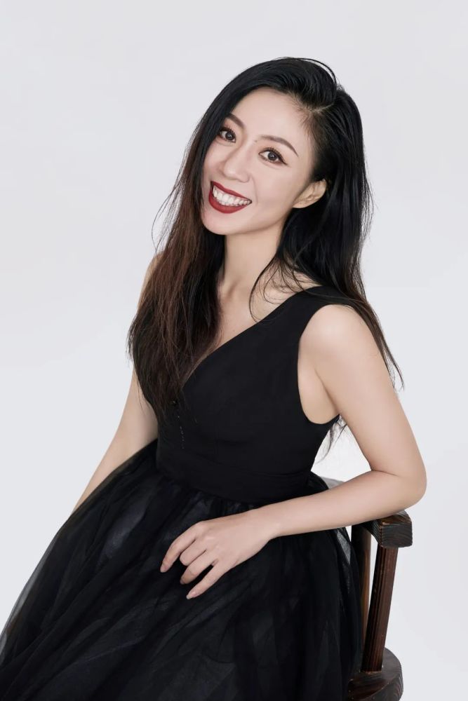 专访月上重火周小飞功夫女星的飞凡人生