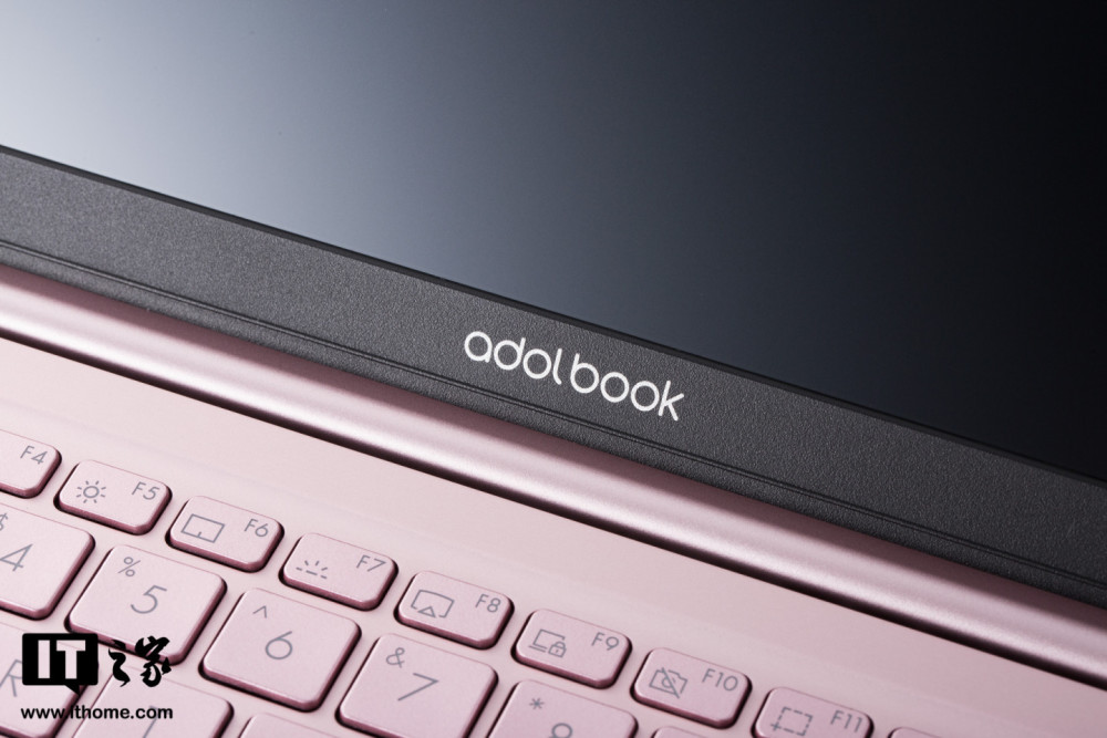 【it之家开箱】华硕 adolbook 13 迷幻海洋配色图赏