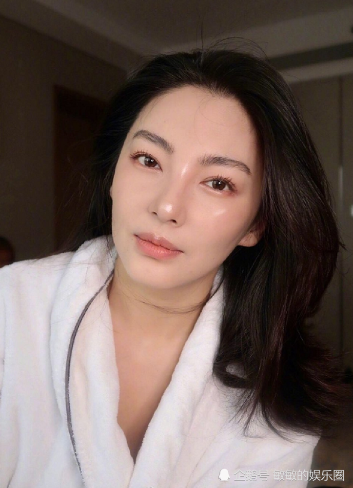 张雨绮每月花70万保养脸当看到伊能静的保养费才懂她看起来20的原因