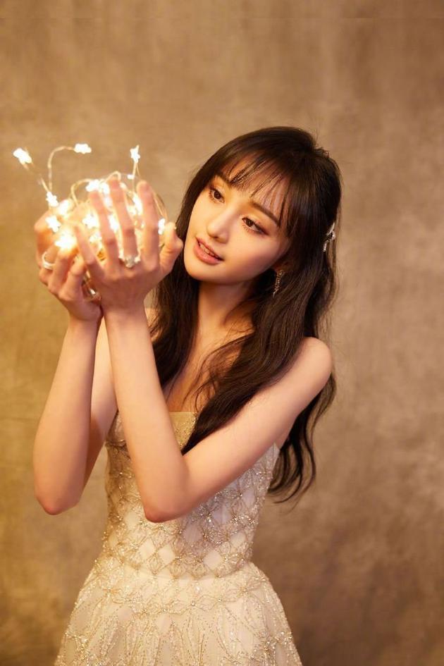 吴亦凡|惹众怒了！郑爽不识吴亦凡Kris被打脸，事后竟然表示要靠登记