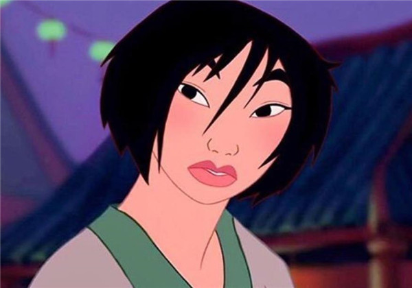 迪士尼公主剪完短发后,艾莎颜值下降一半,长发公主老了10岁