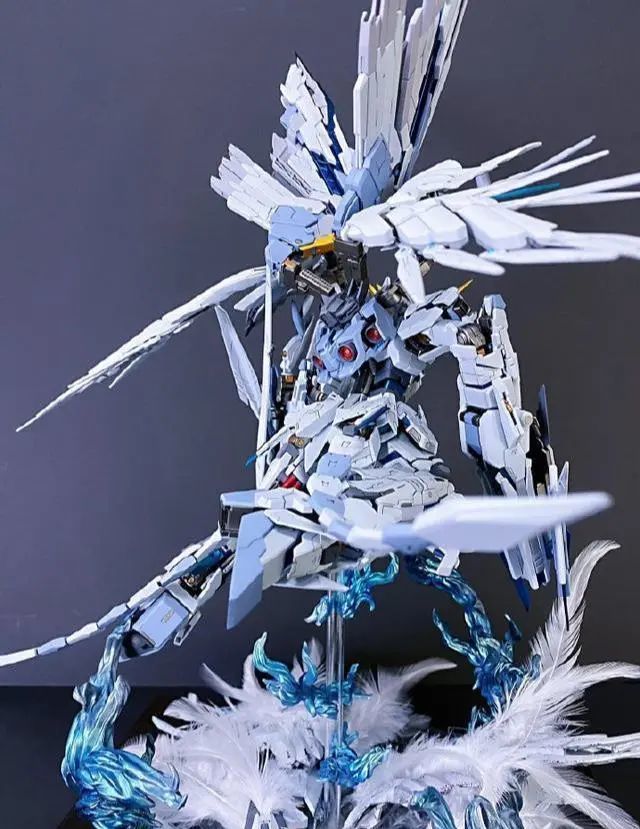 模玩控长翅膀的独角兽高达飞翼独角兽高达模型改