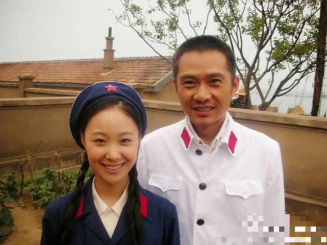 《父母爱情》里她们戏份不多,却成剧组团宠,杀青时孔笙亲自欢送