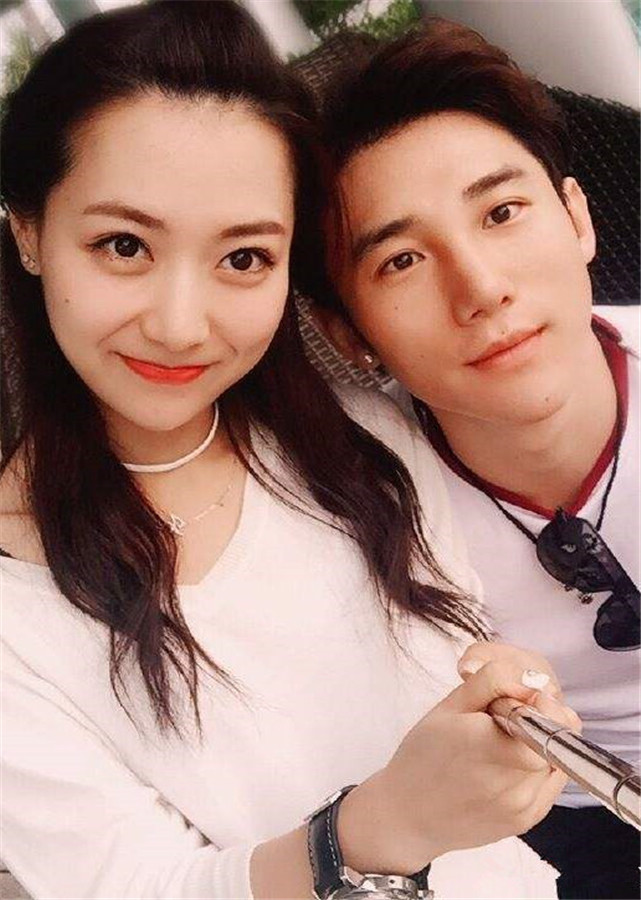 白冰,相当你她还是与韩雪,甘薇,景甜并称"京城四美"的女神级人物呢