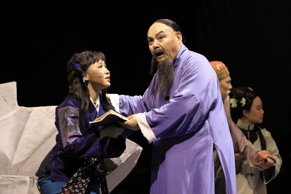 全国舞台艺术重点创作剧目廉洁川剧草鞋县令受邀进沪展出