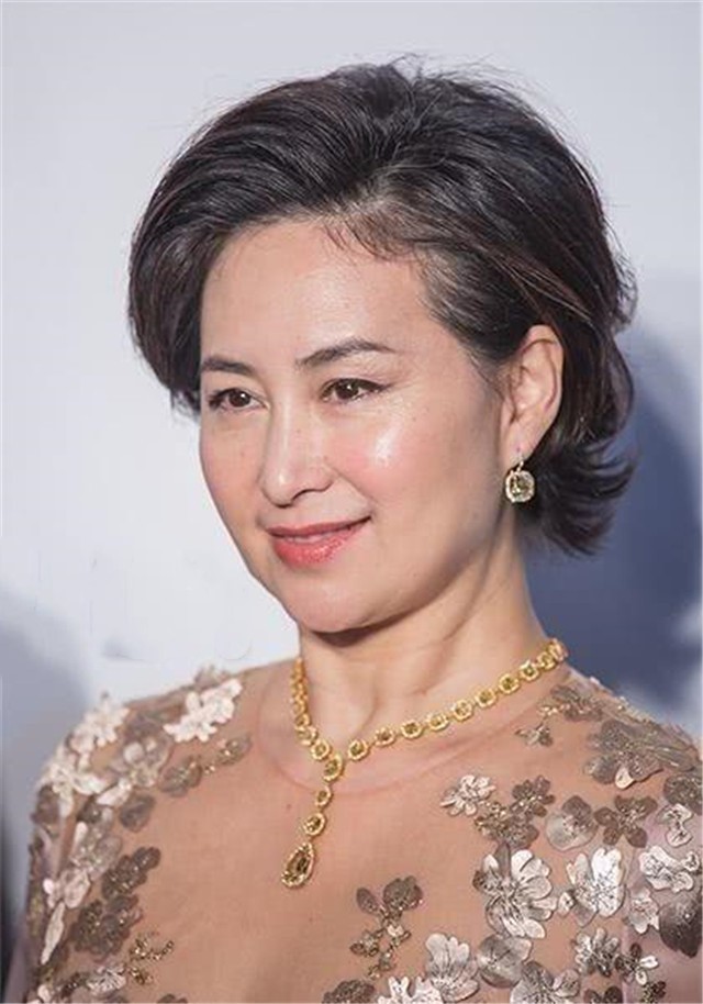 从蓝琼缨对何超琼教育的成功,看母亲对子女一生的影响有多大?