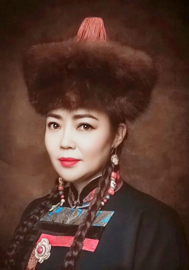今日15时 让我们一起聆听阿拉泰对话安达组合!感受最炫民族风