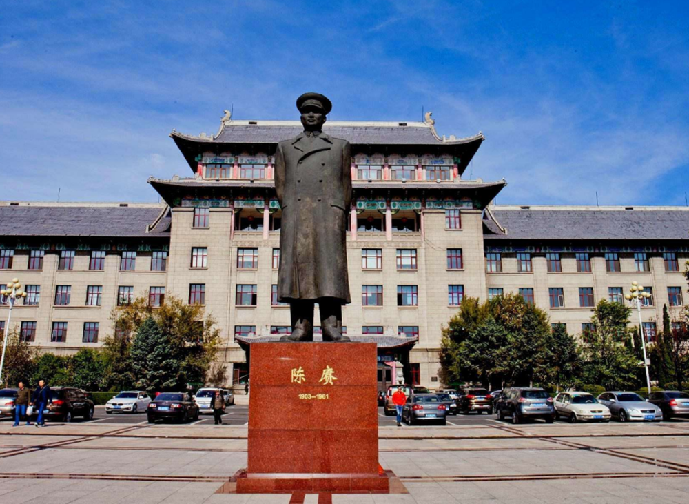 家长眼中的五所好大学第一第二大家耳熟能详第五却饱受争议