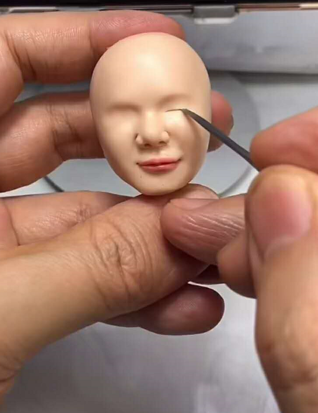 手艺人制作泥人版花千骨开始真是个精细活看到最后想要拜师了