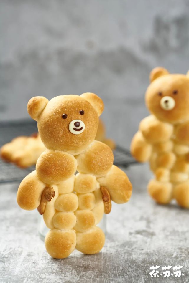 肌肉熊面包送给各位超人爸爸们