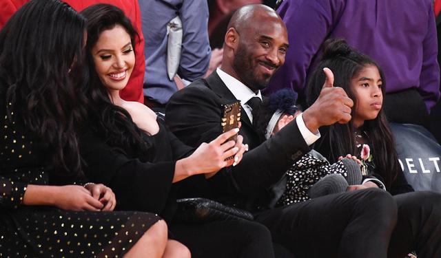 阿泰力挺科比遗孀瓦妮莎遭质疑,球迷:阿泰就是想吃独食