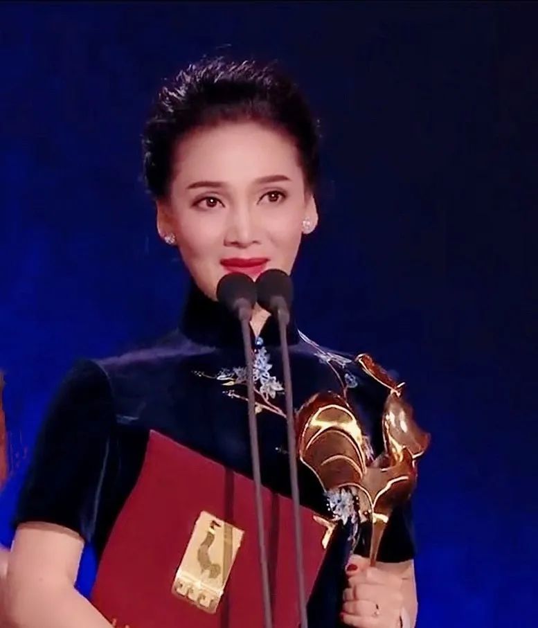 华雯我是一名沪剧演员