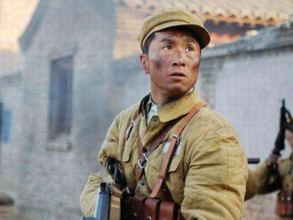 亮剑李云龙到底多护短段鹏坏了女孩的清白后他的做法太绝