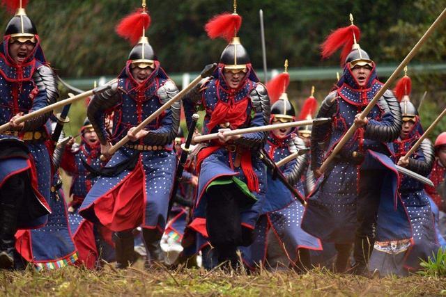 清朝一品官员年薪才180两为何个个都能住豪宅难道全靠贪污