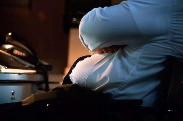 疫情还没过去 新冠病毒又带来了新问题 美国孩子平均胖6斤 腾讯新闻