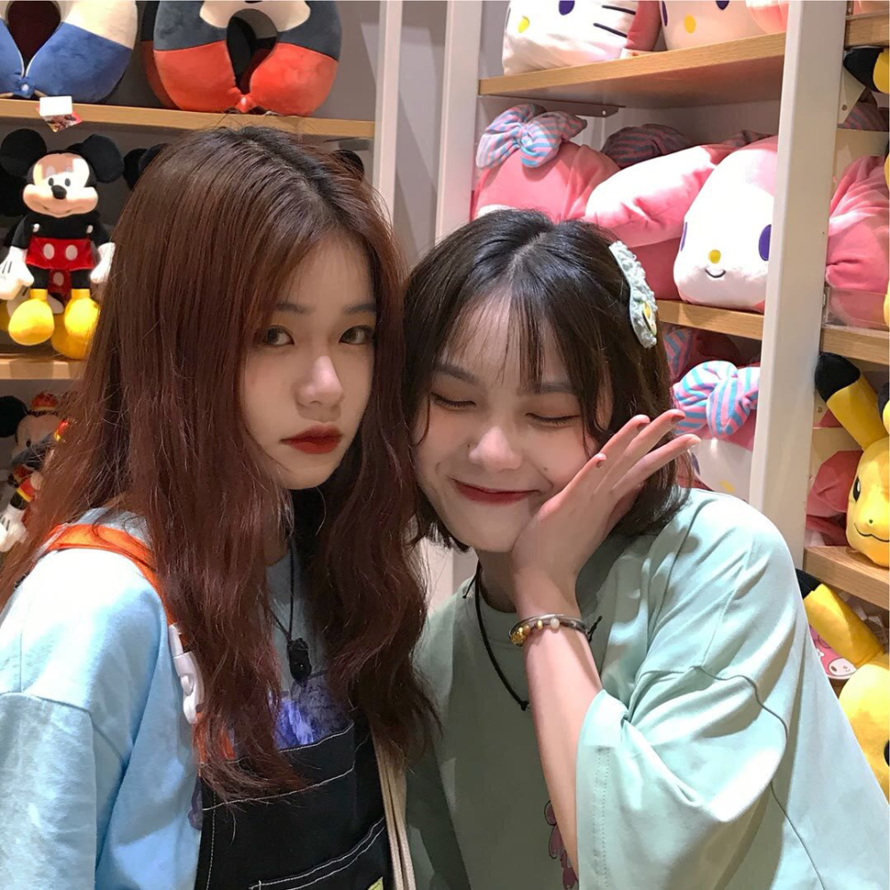 甜腻闺蜜头像相识很短未来很长有幸能做彼此的耳朵