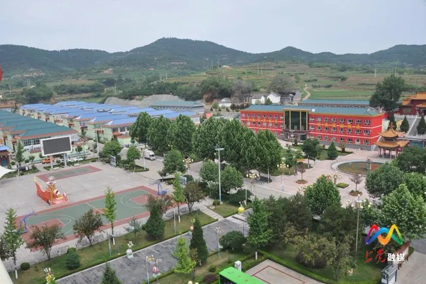 永丰村:法为纲德为魂,邻里和谐乐融融
