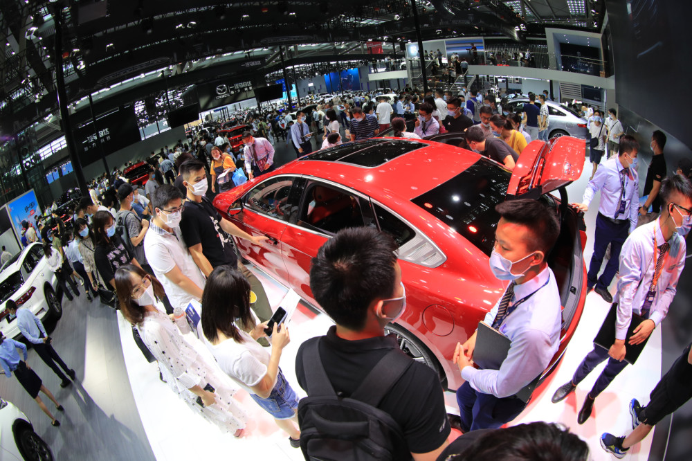 2020粤港澳大湾区车展深圳会展中心启幕_腾讯新闻