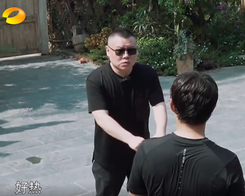 向往的生活|《向往的生活》成快捷酒店？嘉宾来了就睡，醒了就走，黄磊全程无语