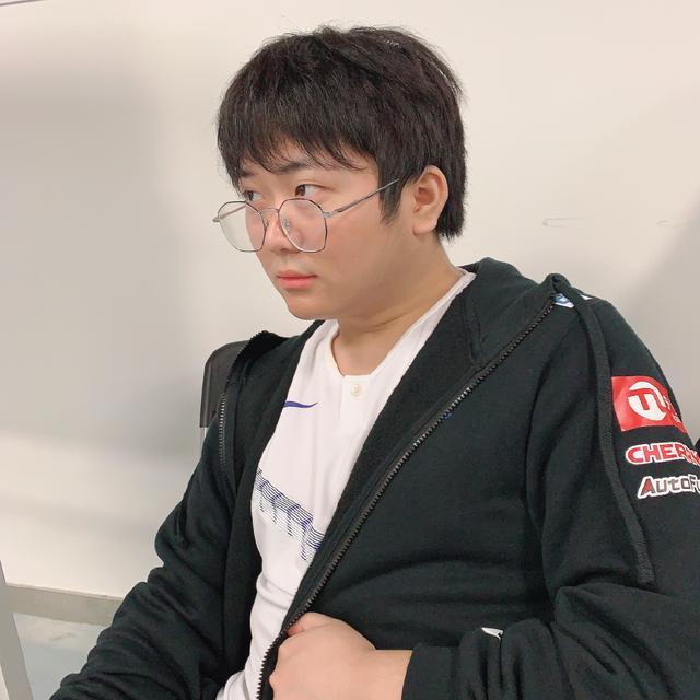 one"技能没带错?sofm尝试点燃男枪有奇效